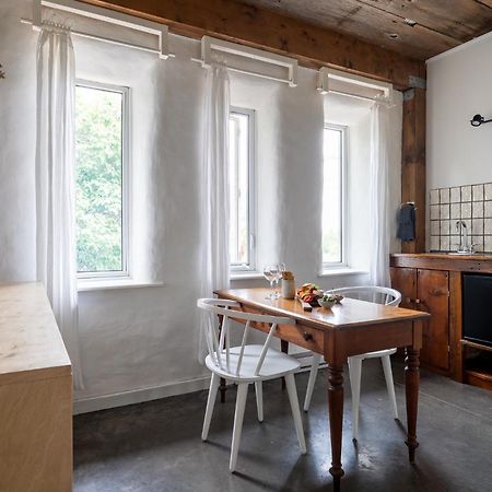 Owl'S Nest Suites Carrying Place Buitenkant foto