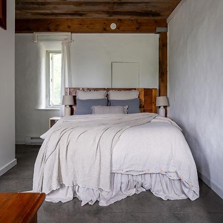 Owl'S Nest Suites Carrying Place Buitenkant foto