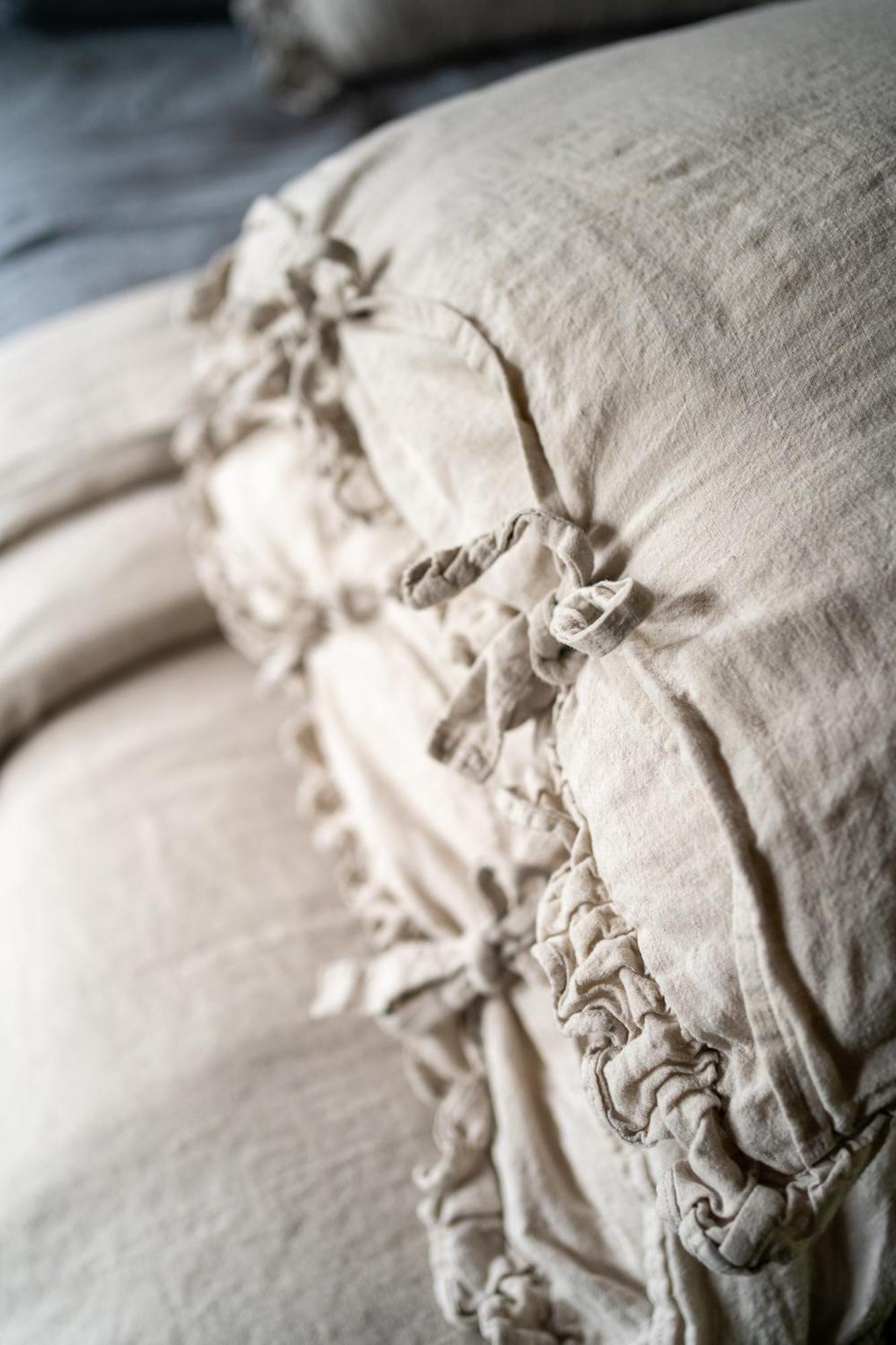 Owl'S Nest Suites Carrying Place Buitenkant foto